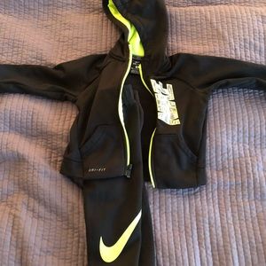PRICE DROP Nike Dri-fit 2-Piece Hoodie & Pants Set